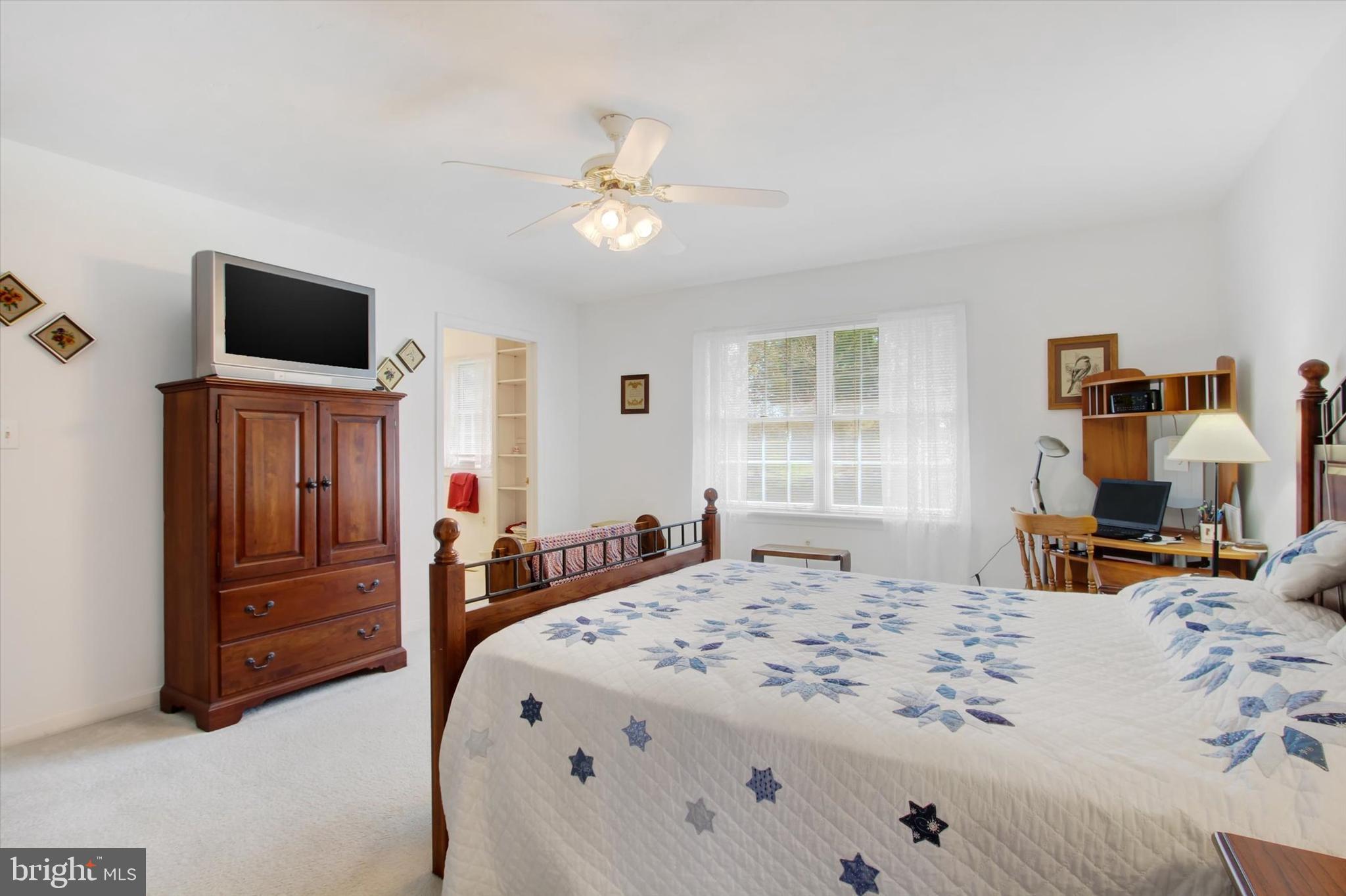 LAKE HERITAGE - Residential