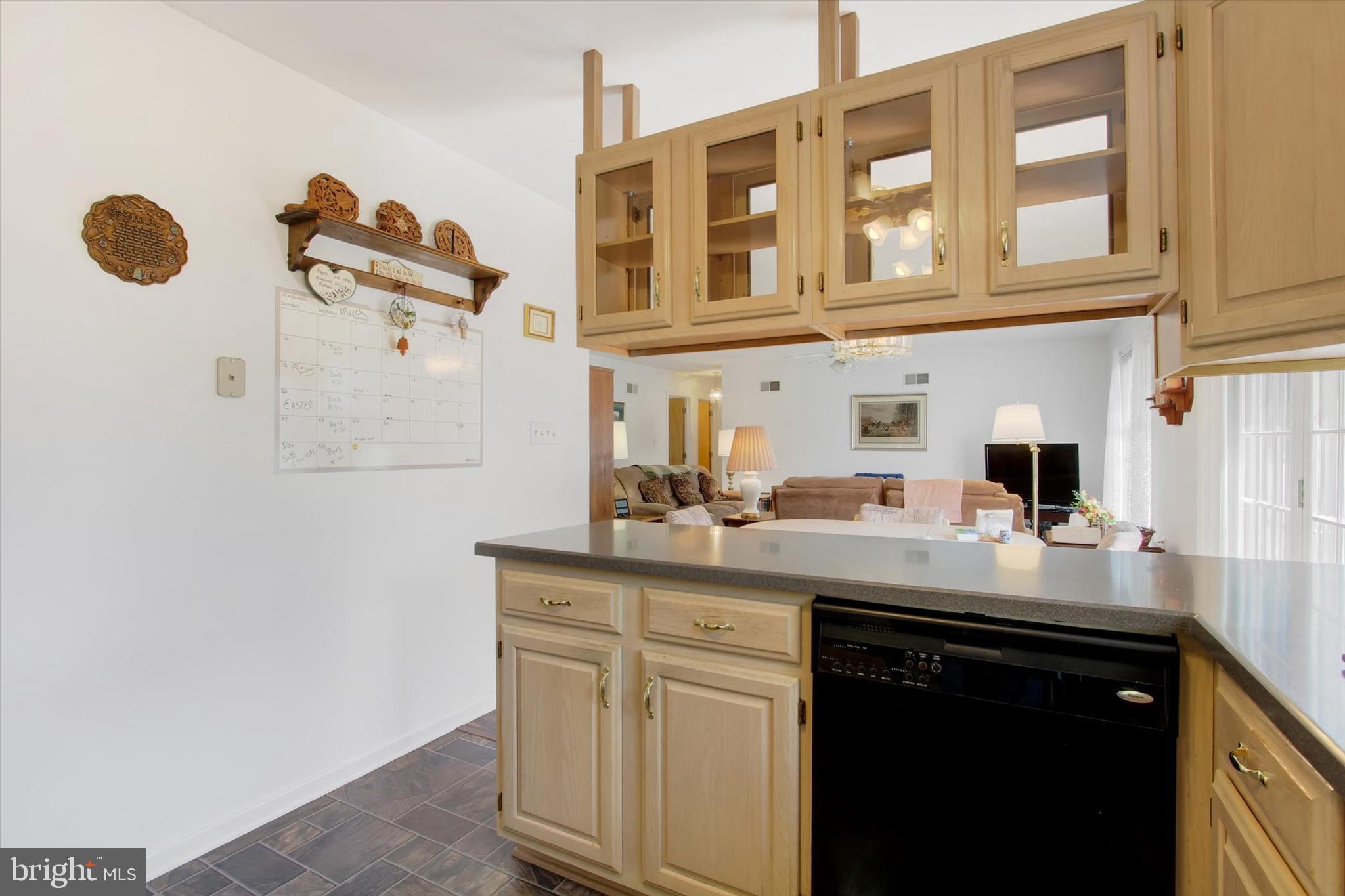 LAKE HERITAGE - Residential