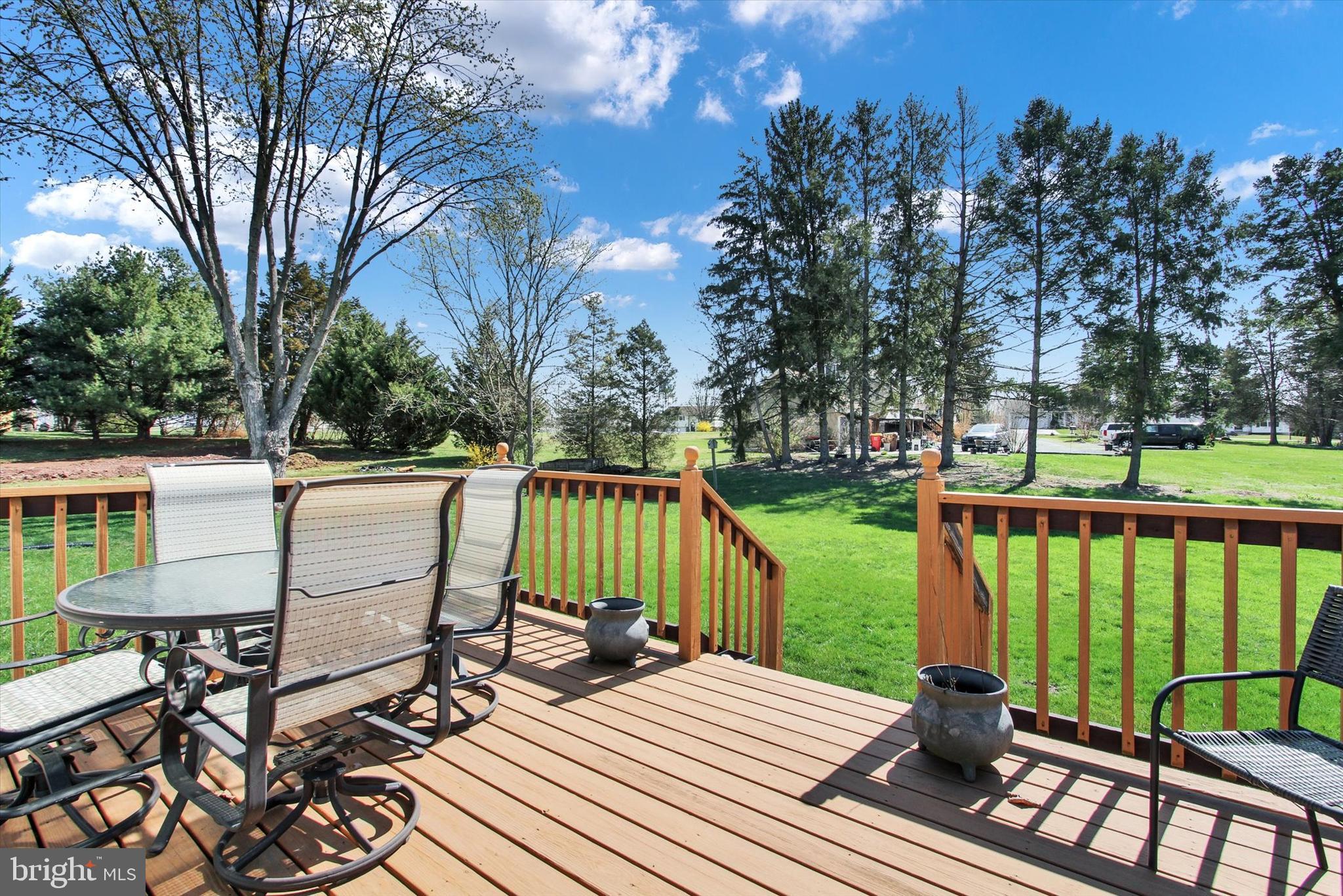 LAKE HERITAGE - Residential