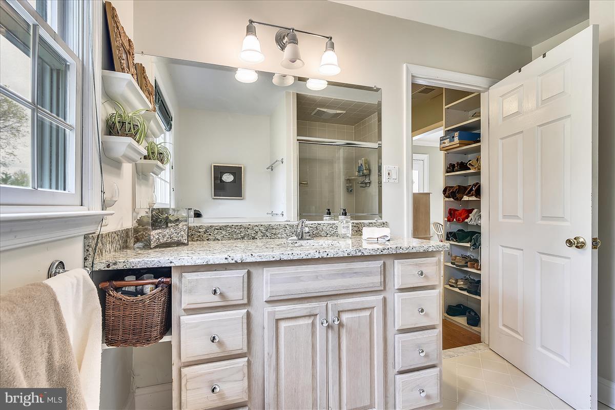 HOLLIN BROOK PARK - Residential