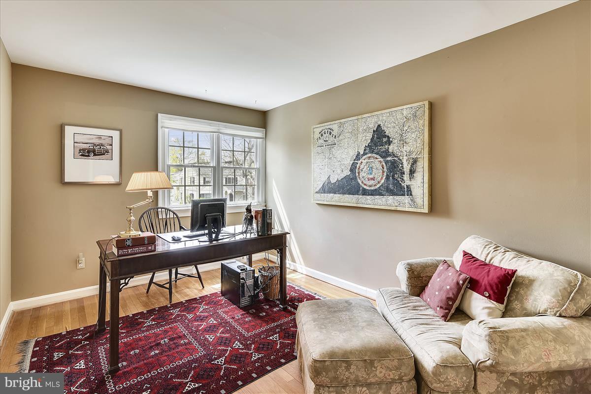 HOLLIN BROOK PARK - Residential