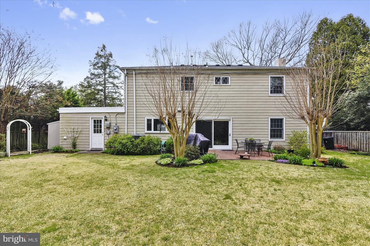 HOLLIN BROOK PARK - Residential