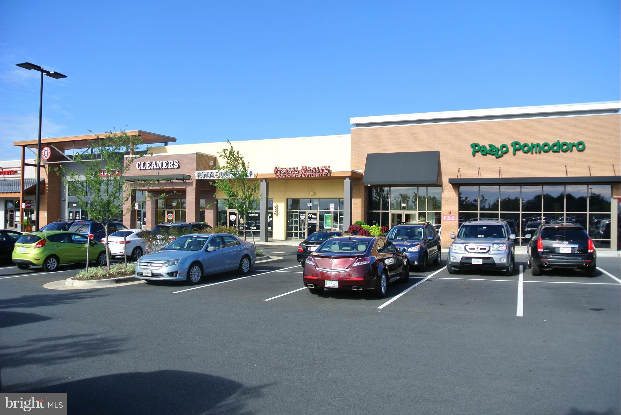 BELMONT COUNTRY CLUB - Residential Lease