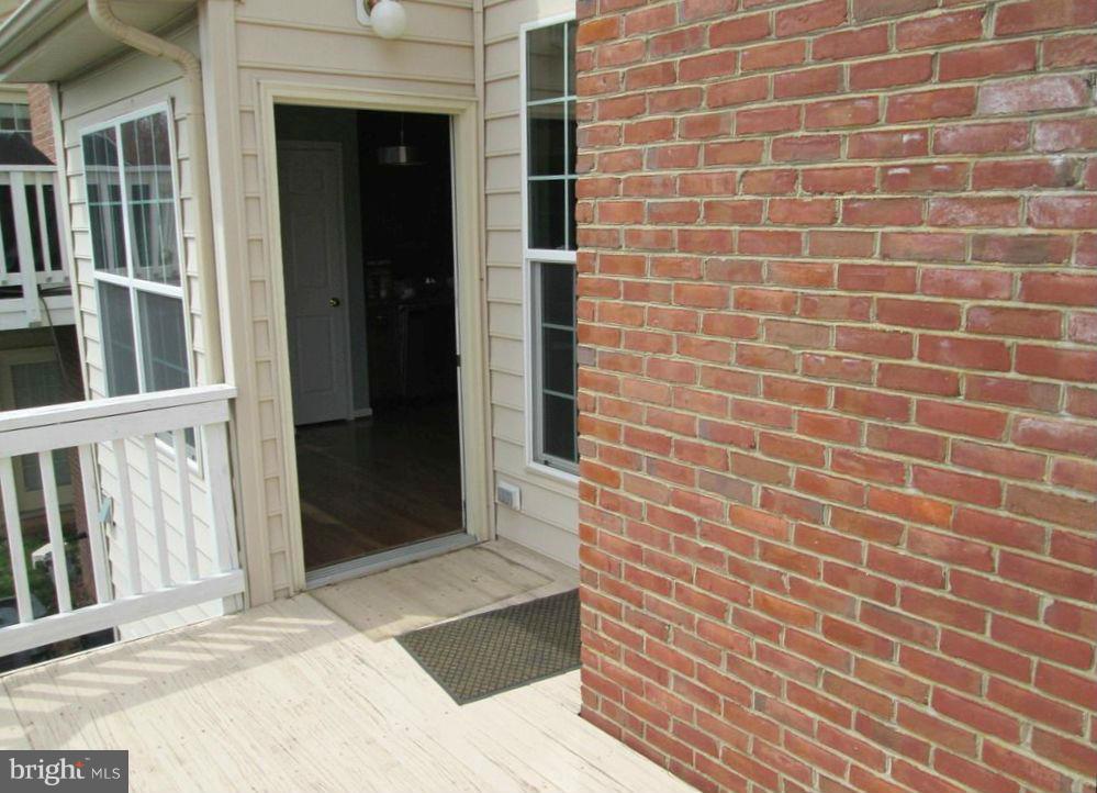 BELMONT COUNTRY CLUB - Residential Lease