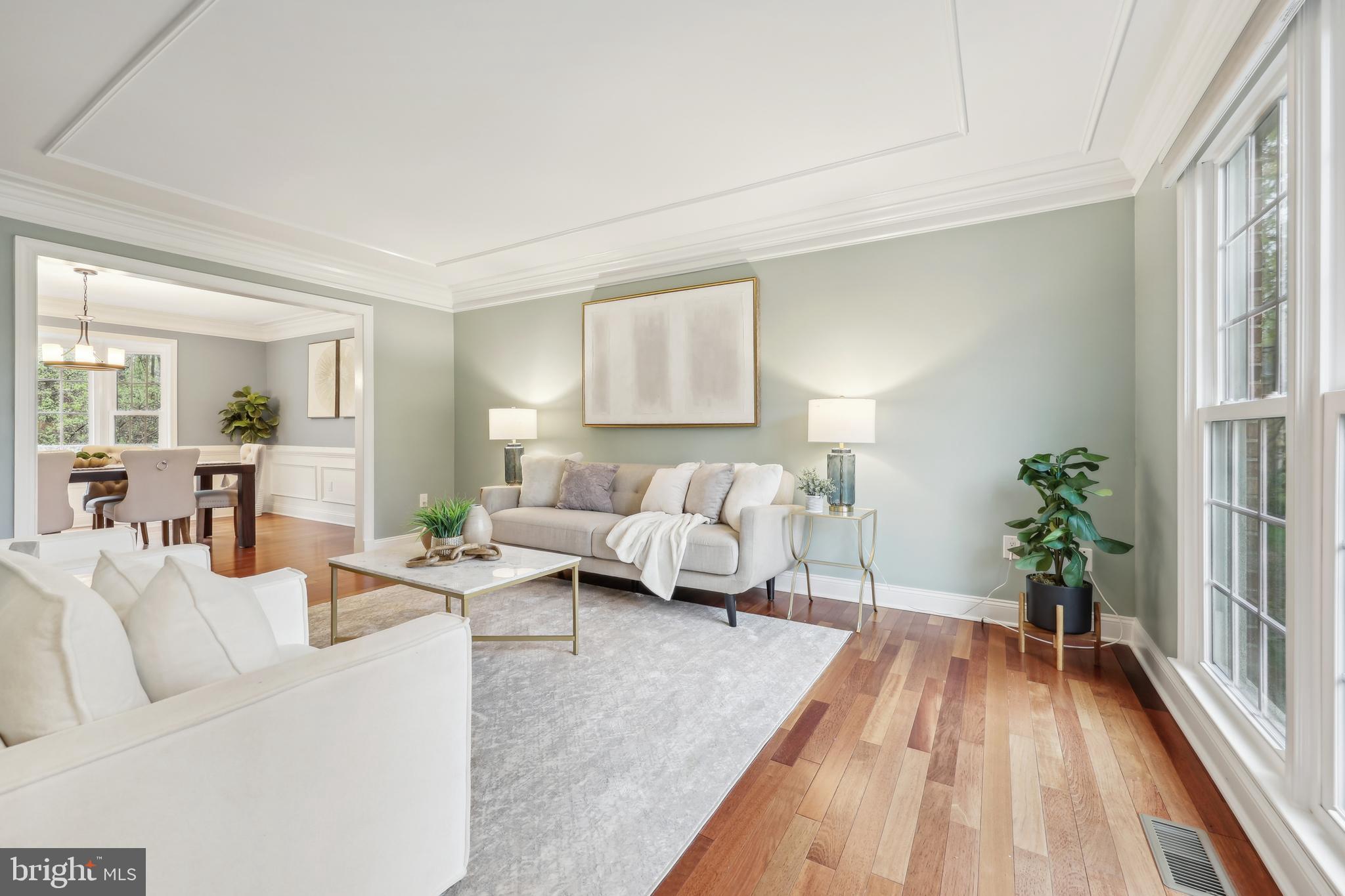 OAKTON MILL ESTATES - Residential Lease