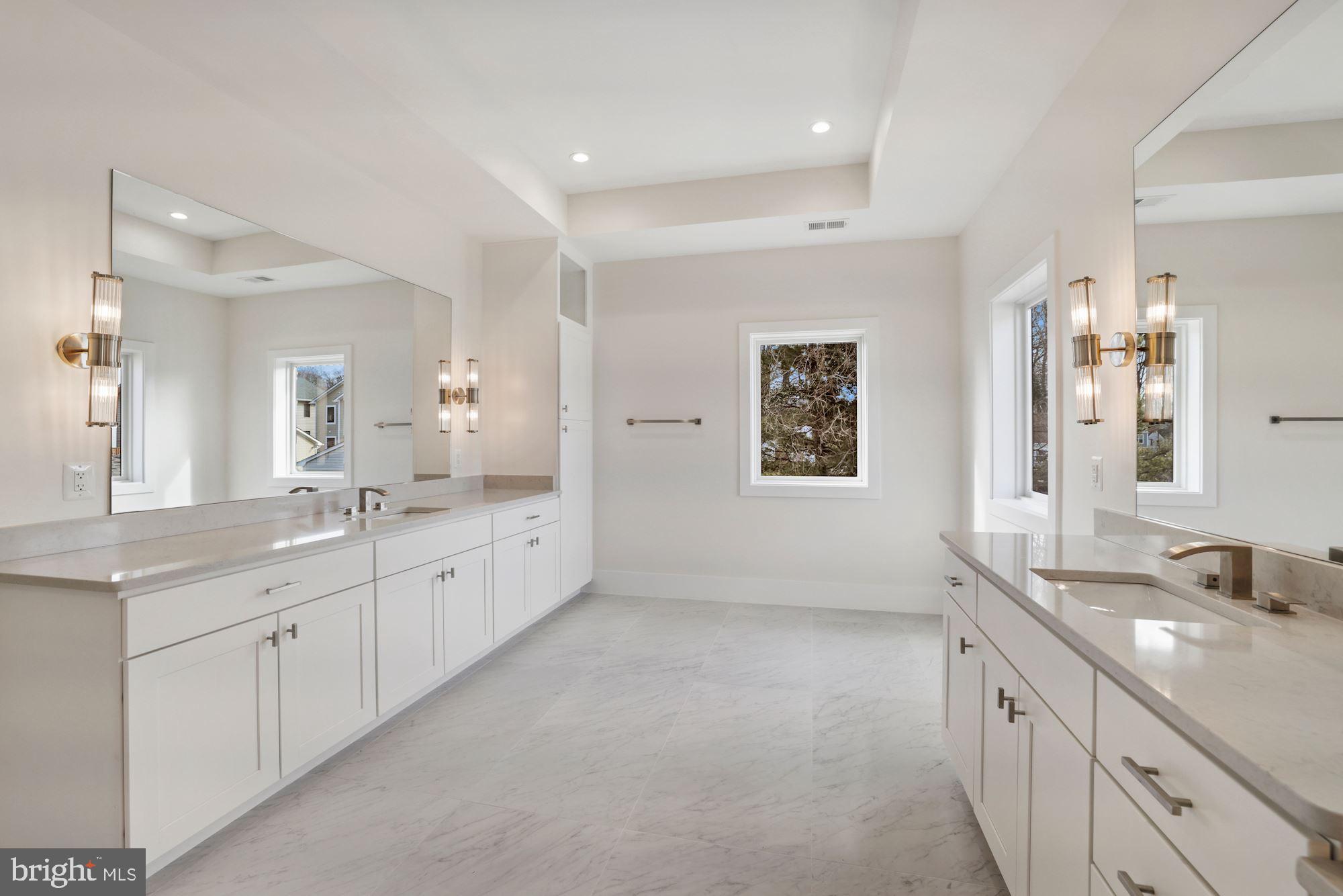 PIMMIT HILLS - Residential