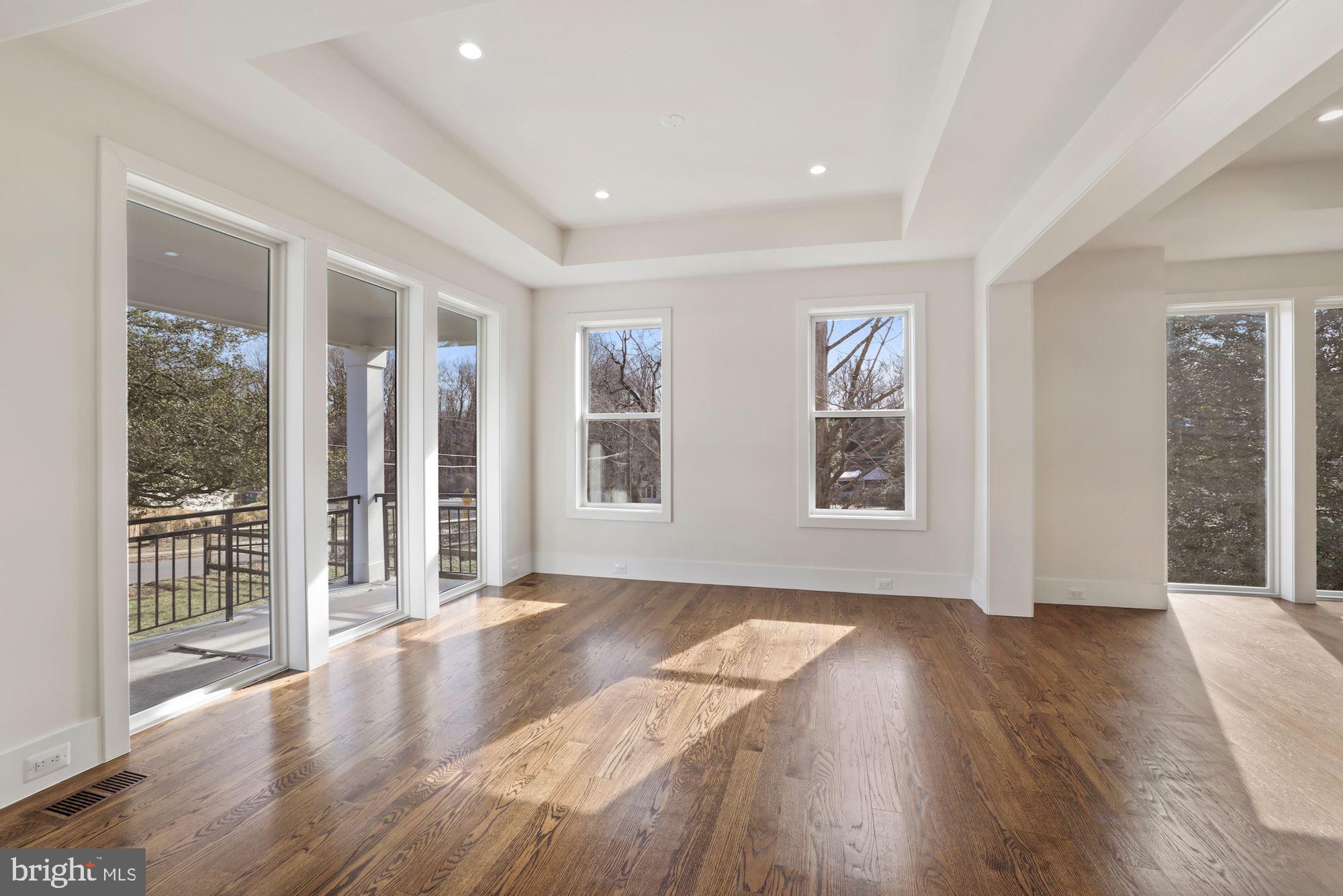 PIMMIT HILLS - Residential