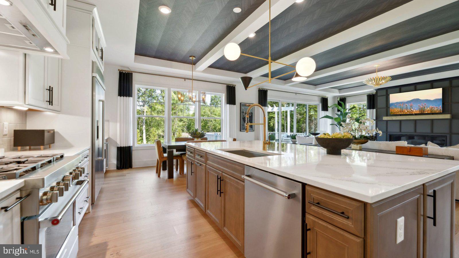 VIRGINIA CROSSING - Residential