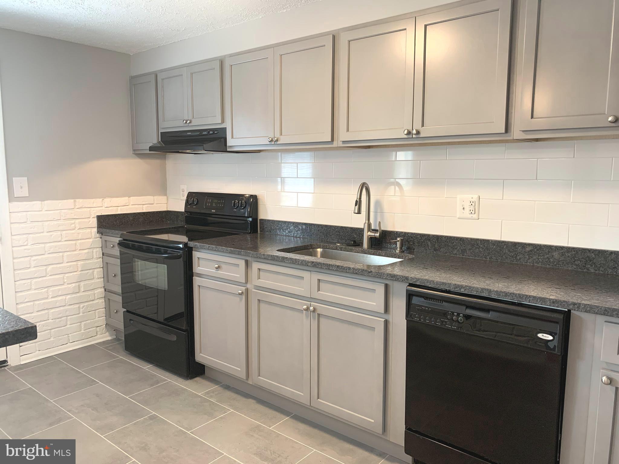 HALETHORPE - Residential Lease