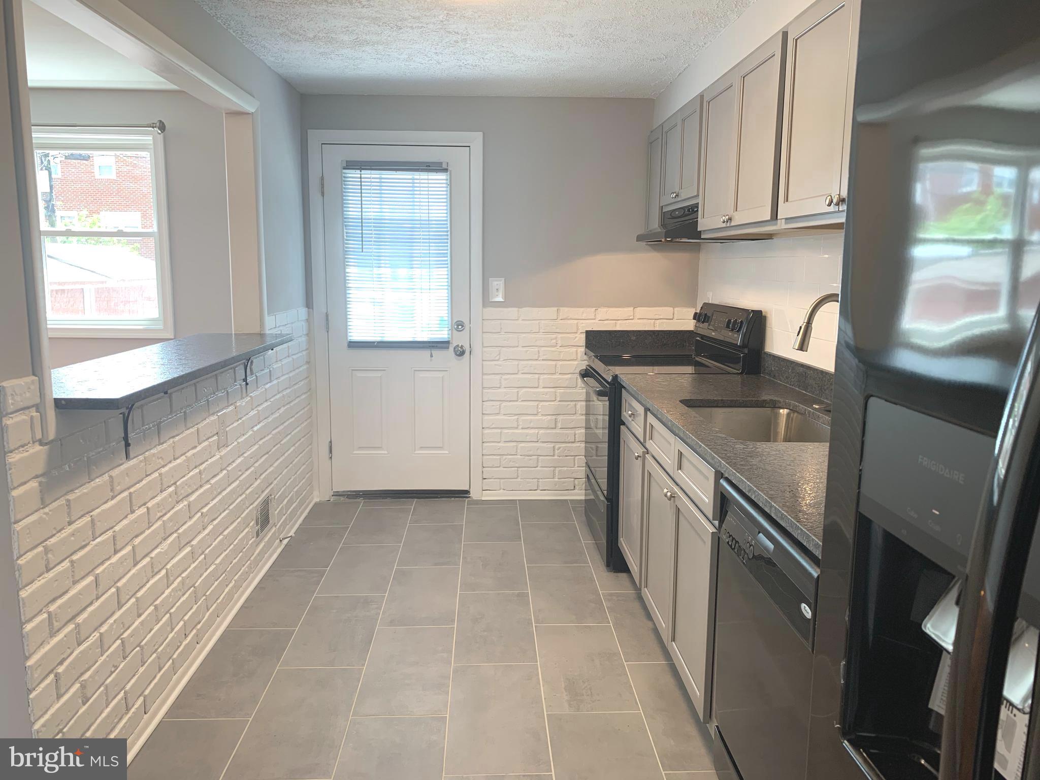 HALETHORPE - Residential Lease