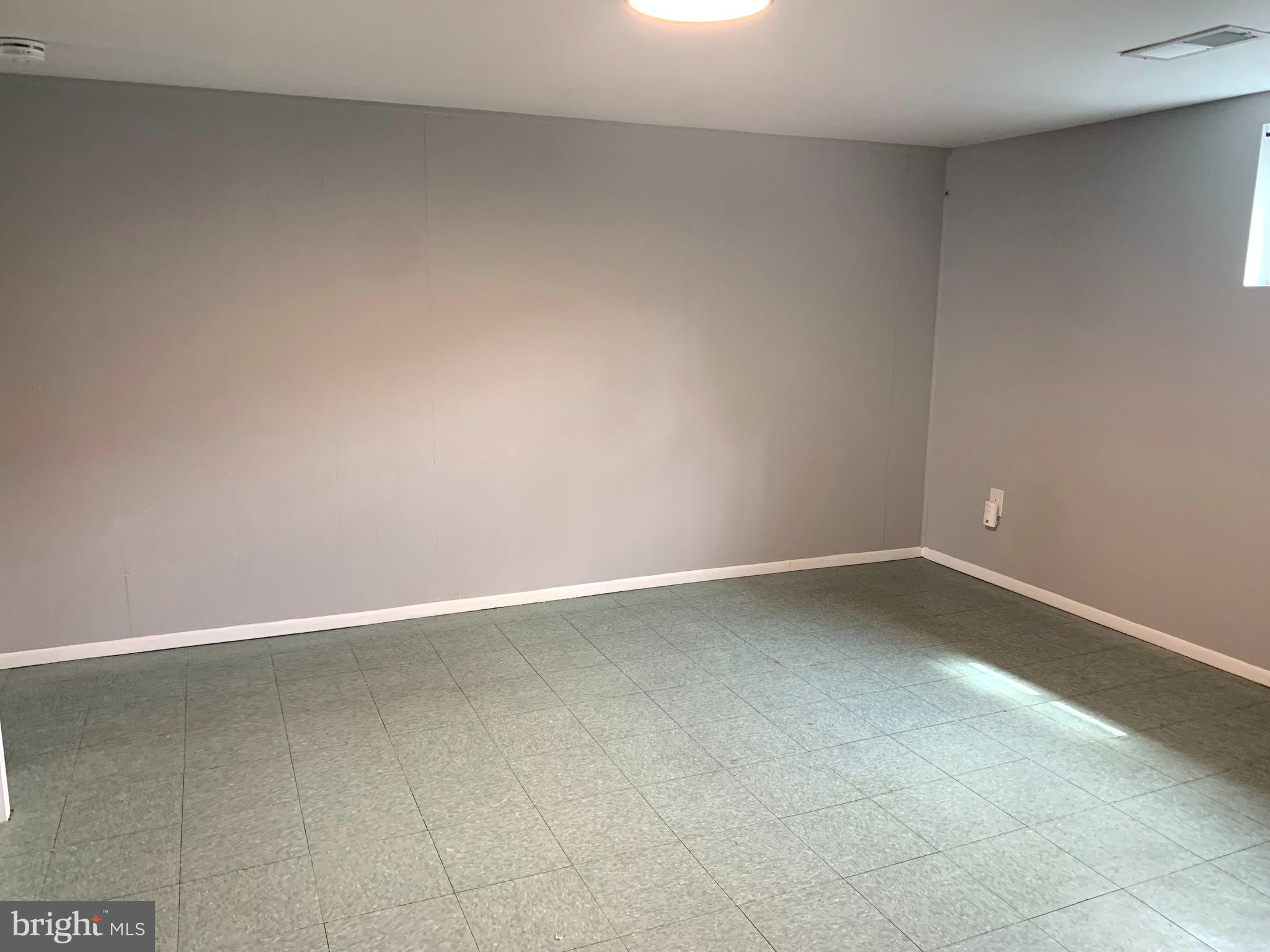 HALETHORPE - Residential Lease