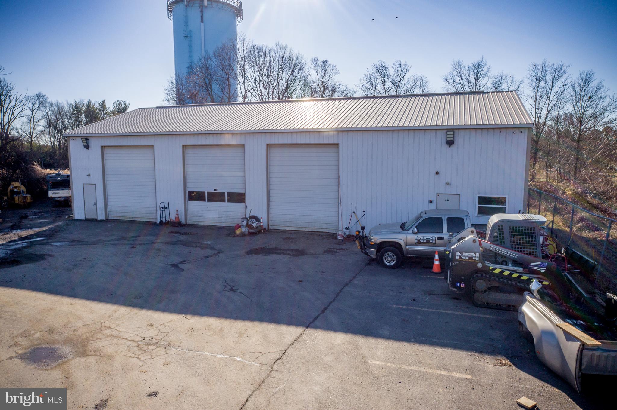 440 VEIT ROAD