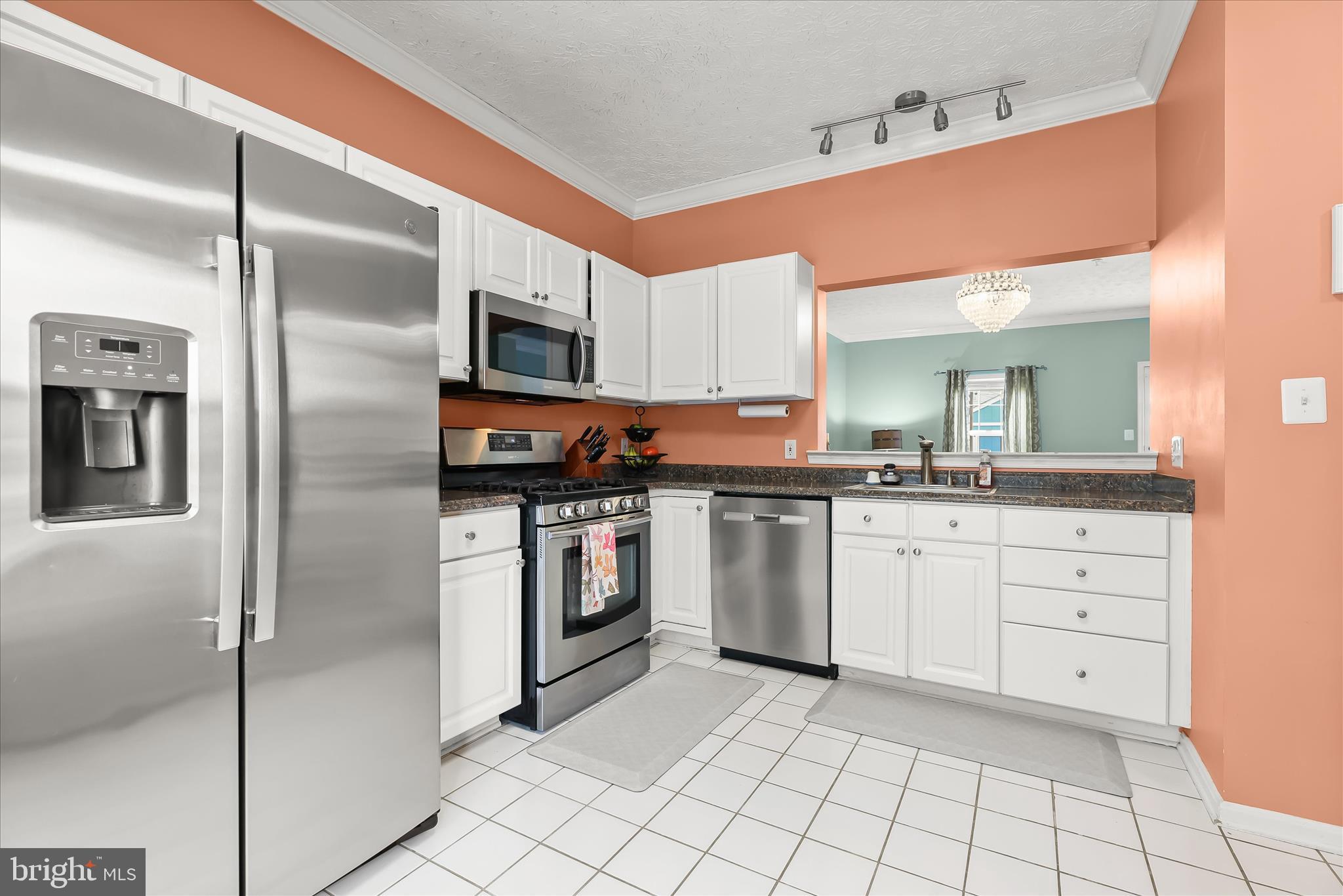 OAKHURST - Residential