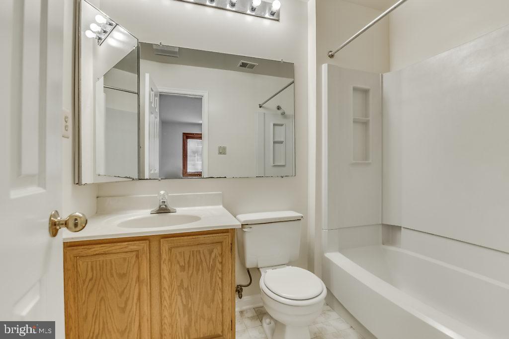 CHELSEA LANDING - Residential Lease