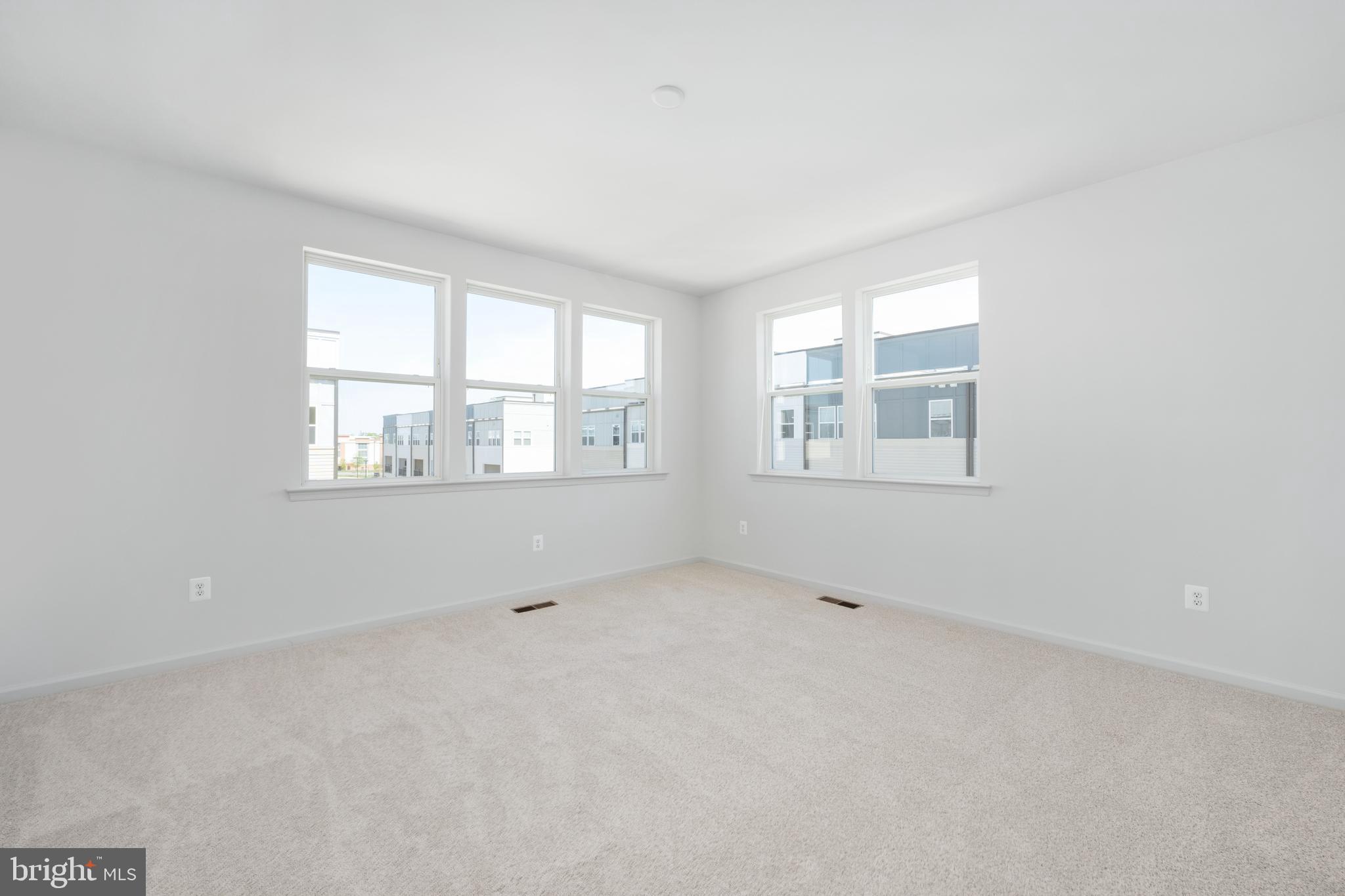 NEABSCO COMMONS - Residential