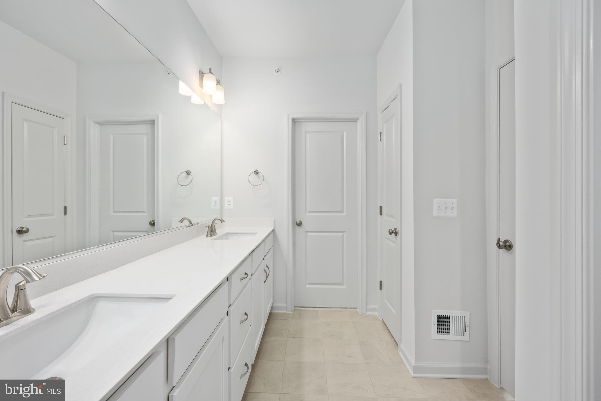 NEABSCO COMMONS - Residential