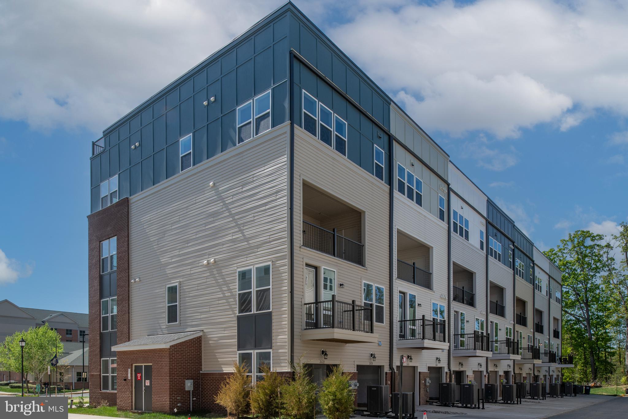 NEABSCO COMMONS - Residential