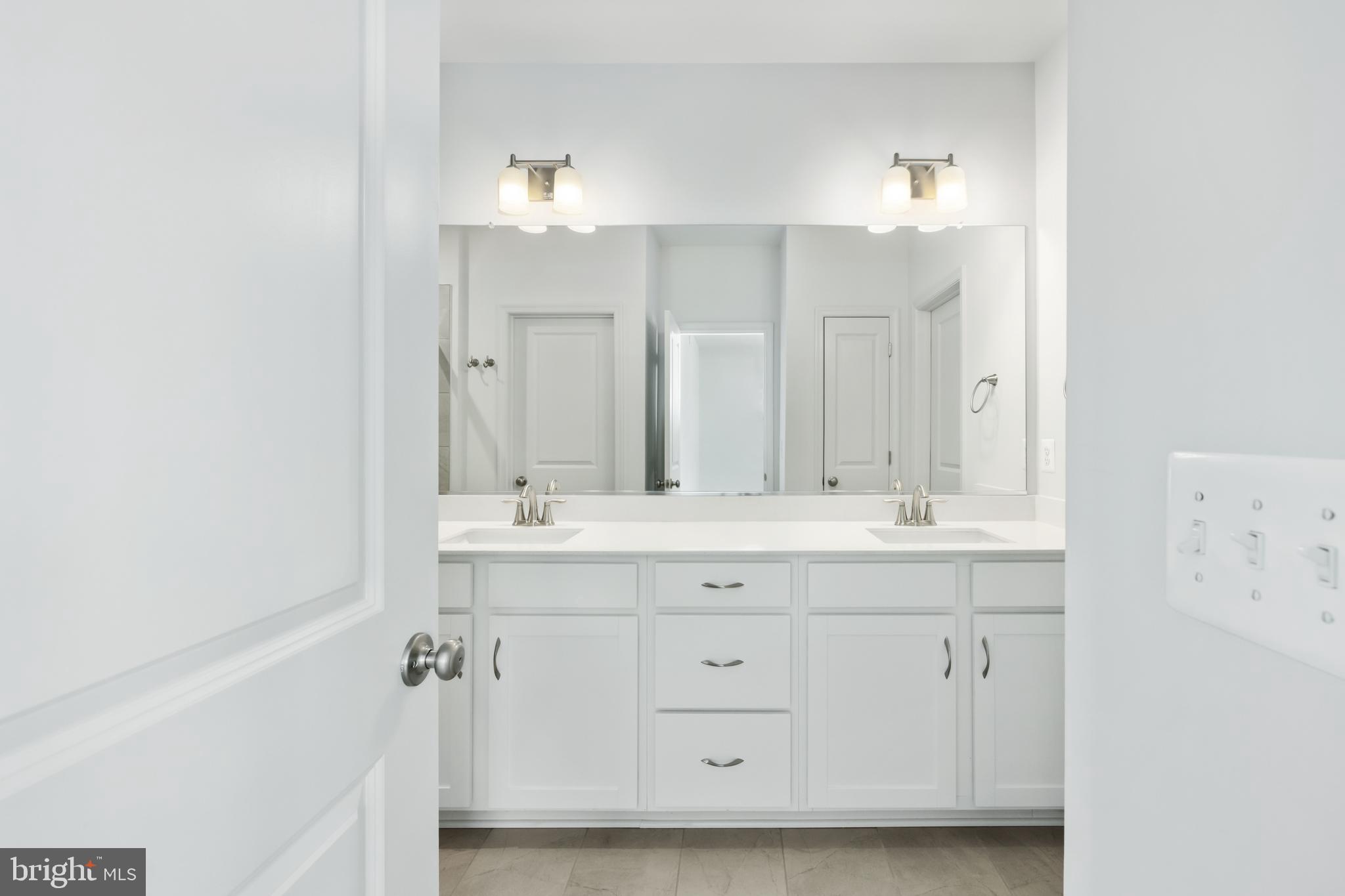 NEABSCO COMMONS - Residential