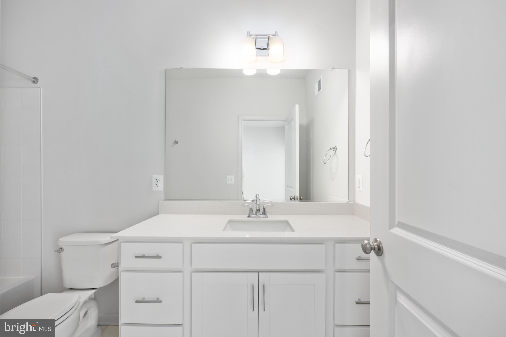 NEABSCO COMMONS - Residential