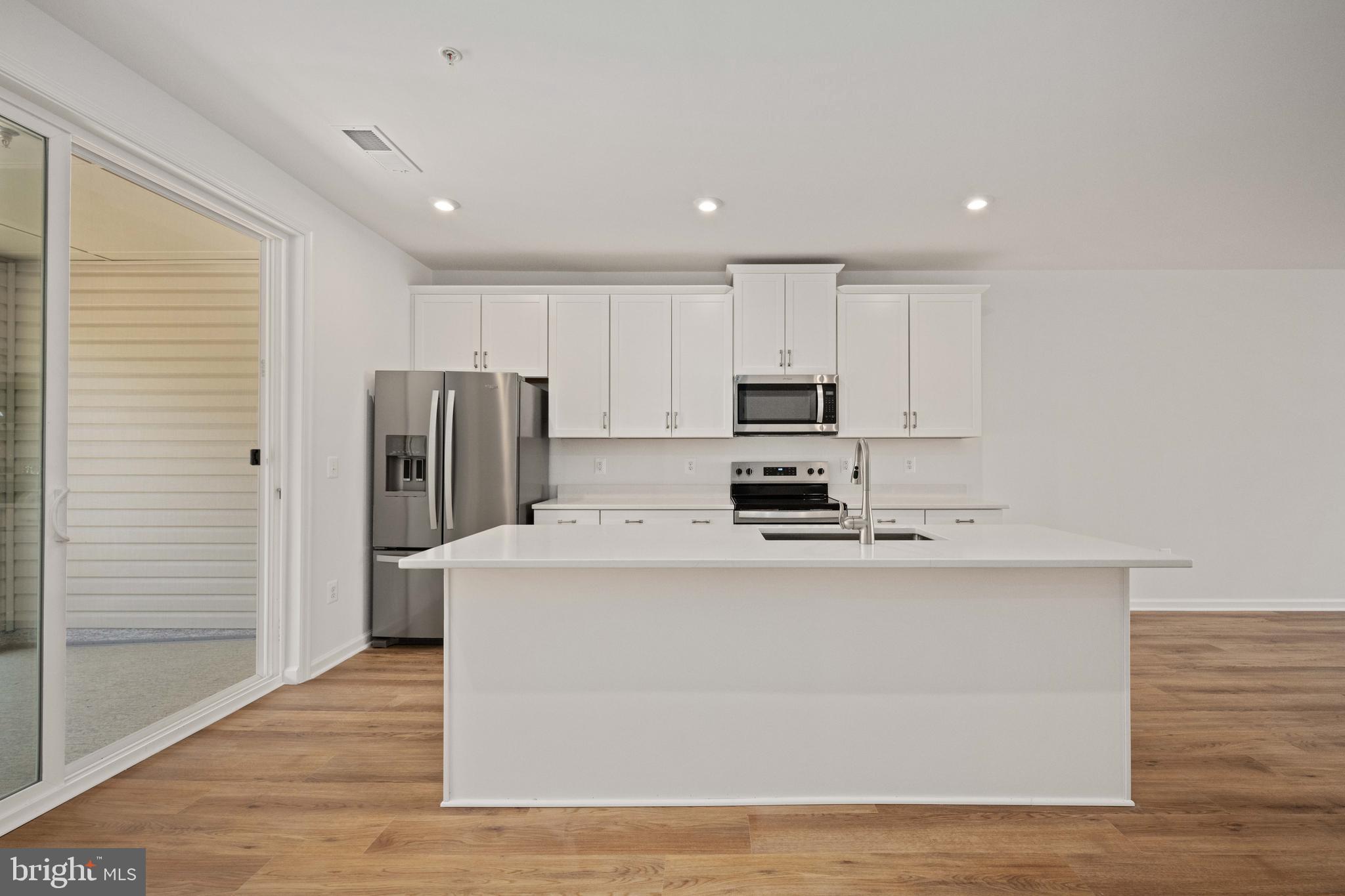 NEABSCO COMMONS - Residential