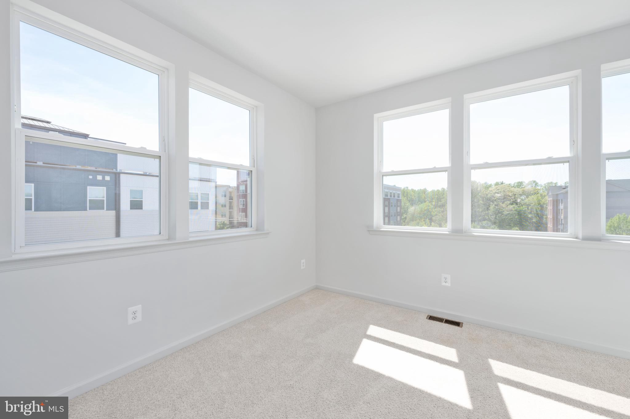 NEABSCO COMMONS - Residential