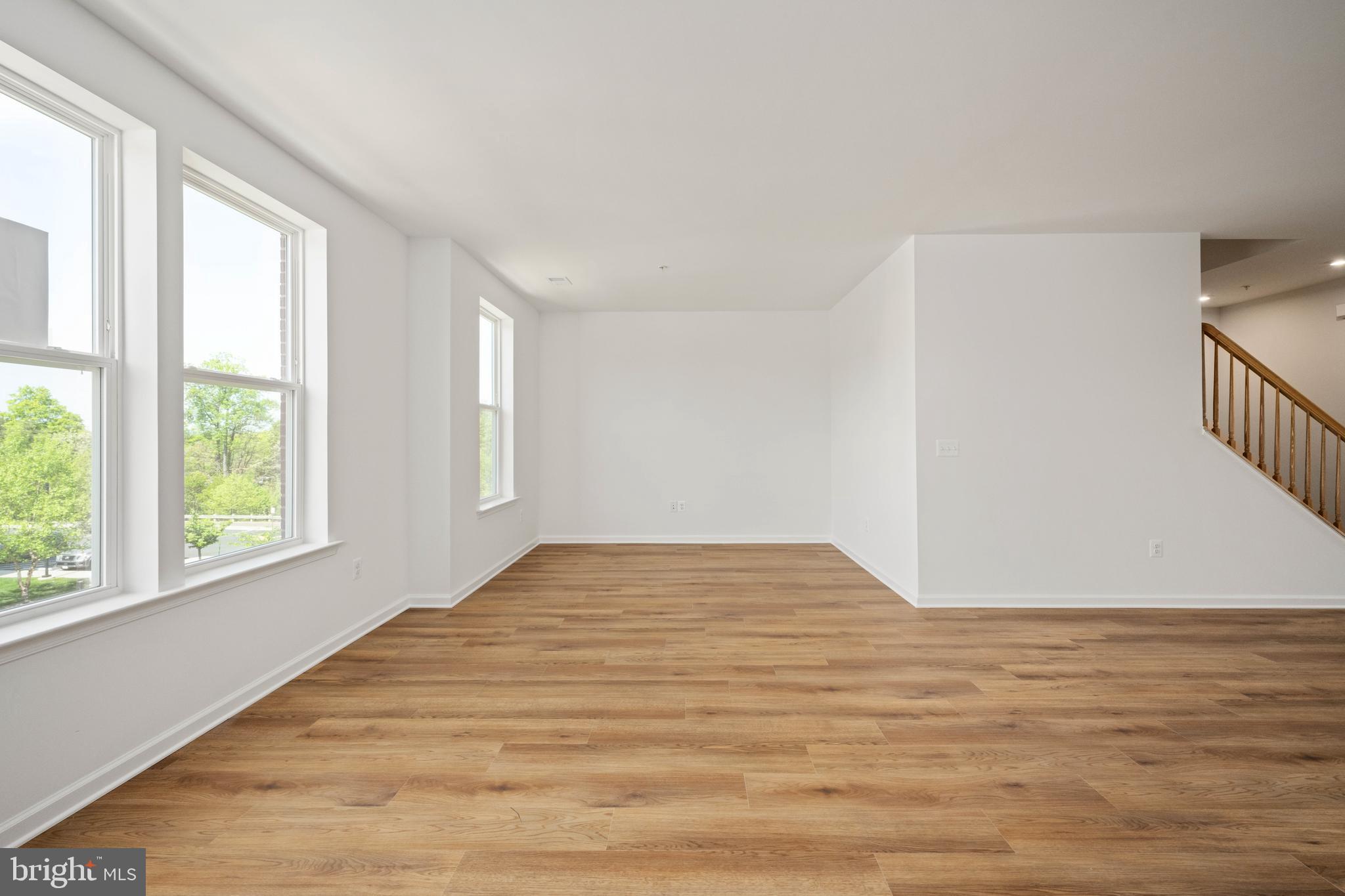 NEABSCO COMMONS - Residential