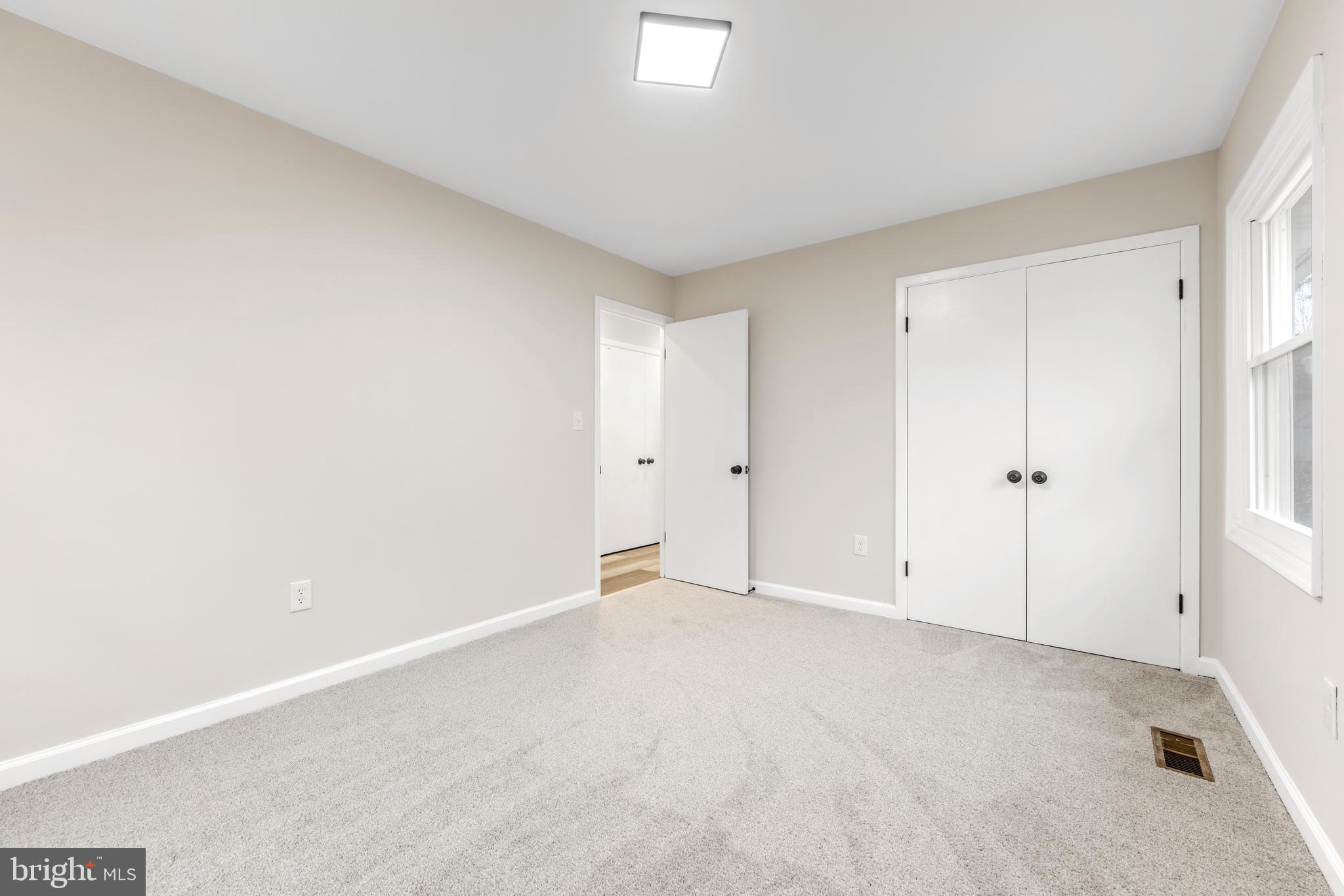 SOMERSET AT BELAIR - Residential