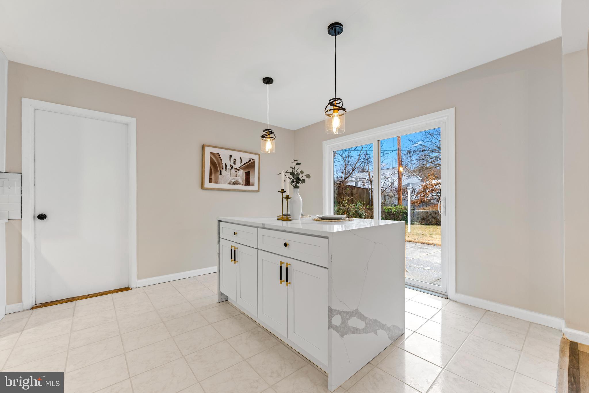 SOMERSET AT BELAIR - Residential