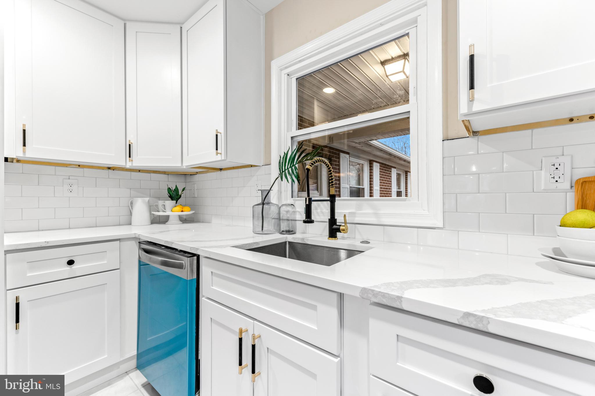 SOMERSET AT BELAIR - Residential