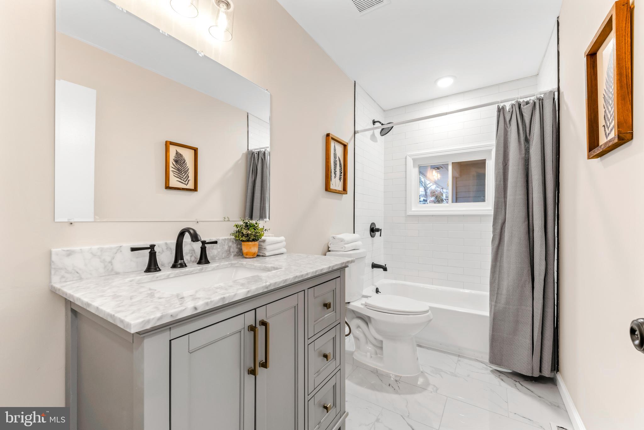 SOMERSET AT BELAIR - Residential