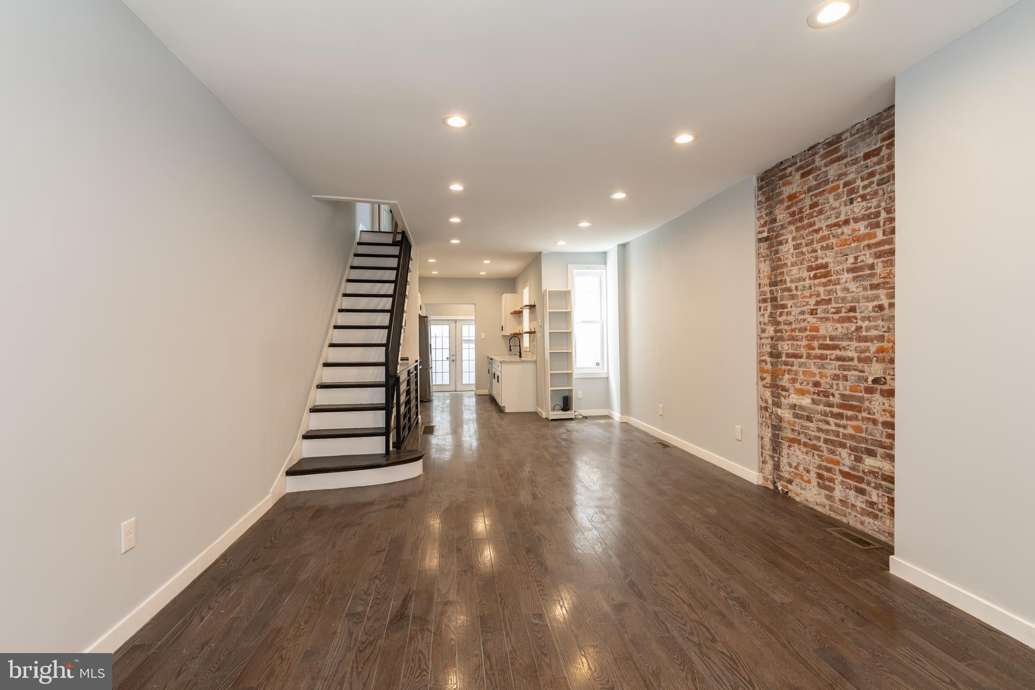 508 FERNON STREET
