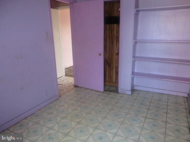 KENSINGTON - Residential