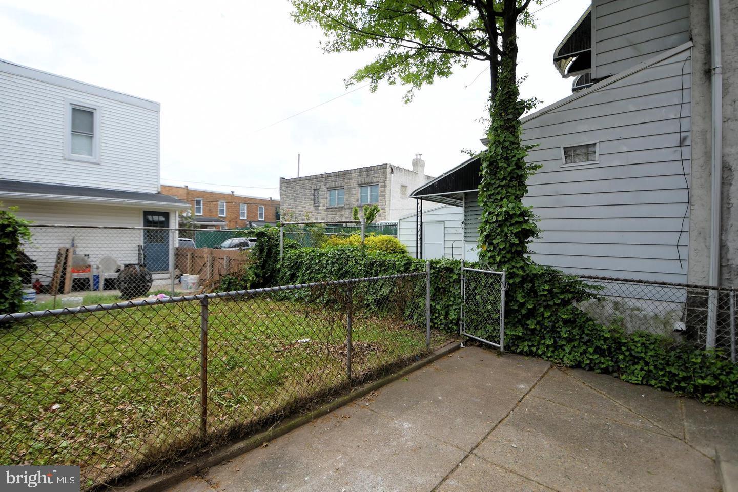 PORT RICHMOND - Residential