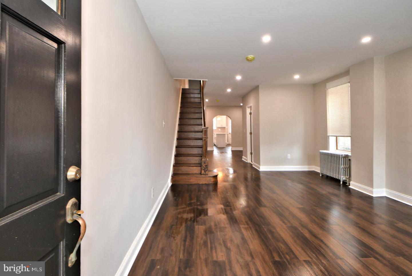 PORT RICHMOND - Residential