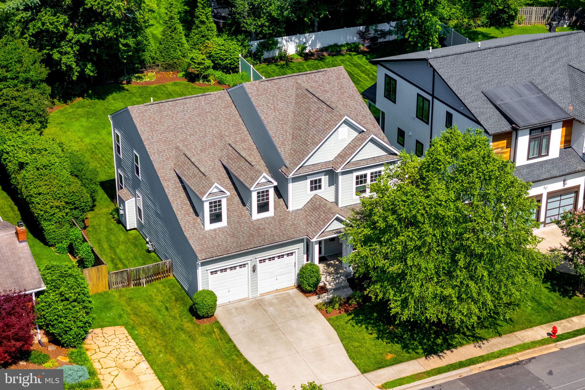 VIENNA WOODS - Residential