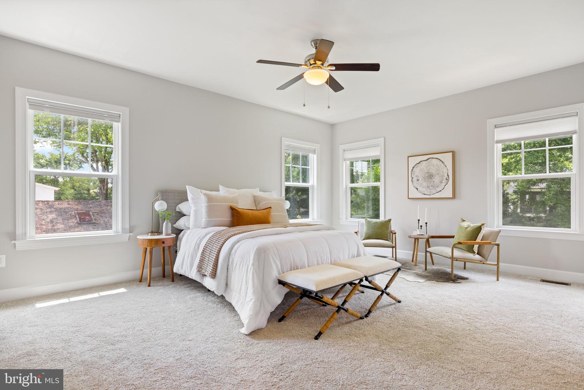 VIENNA WOODS - Residential