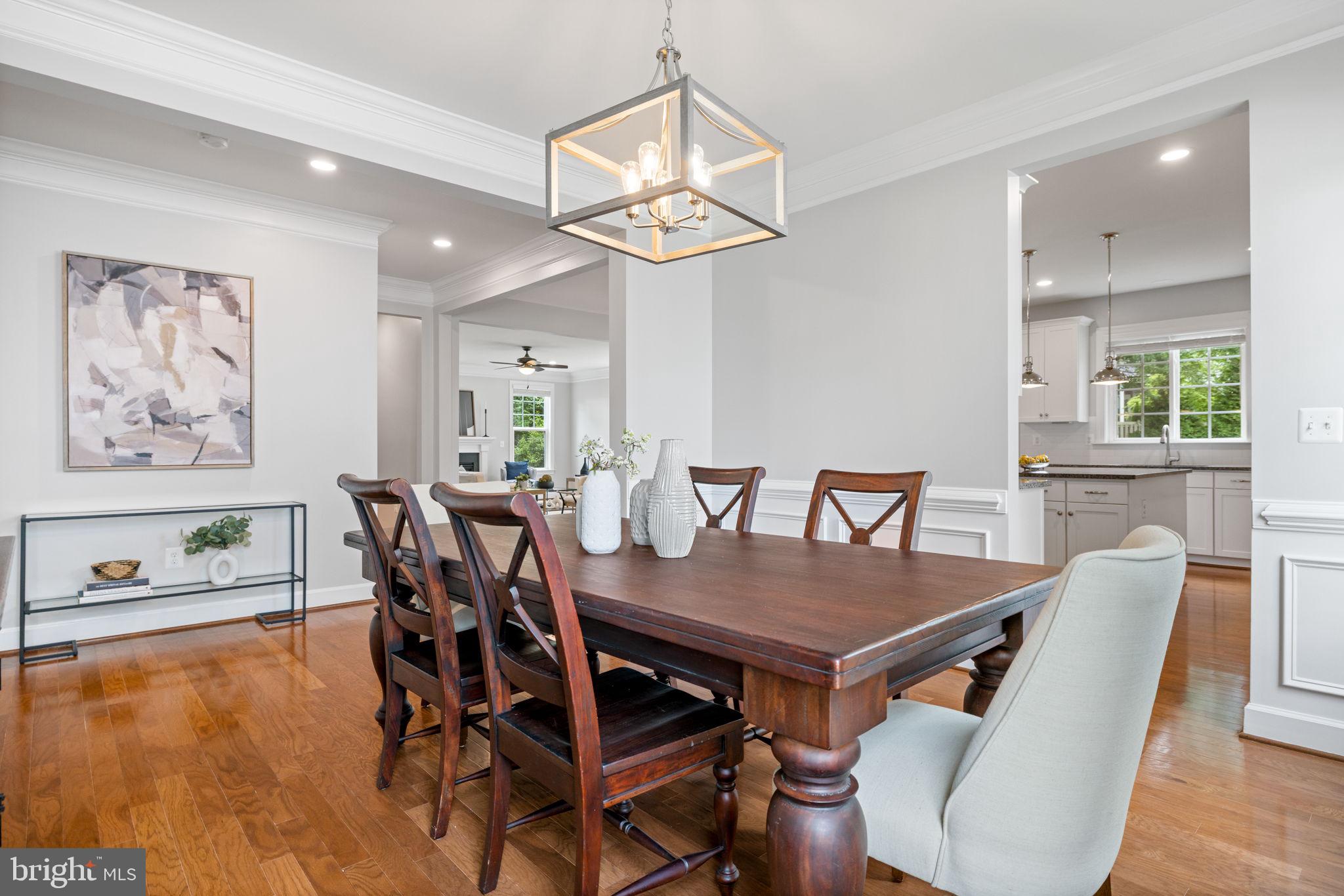 VIENNA WOODS - Residential