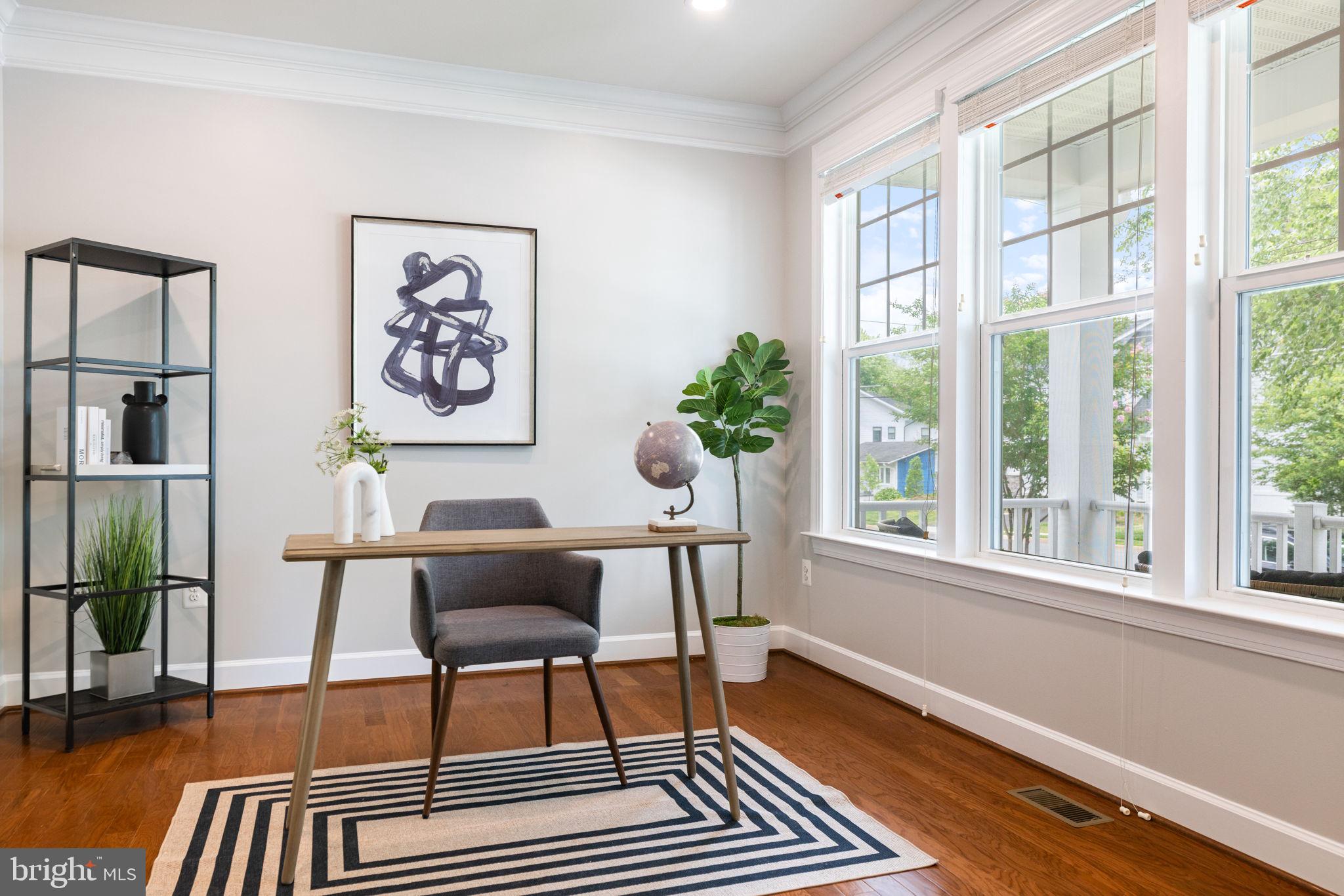 415 YEONAS DRIVE SW