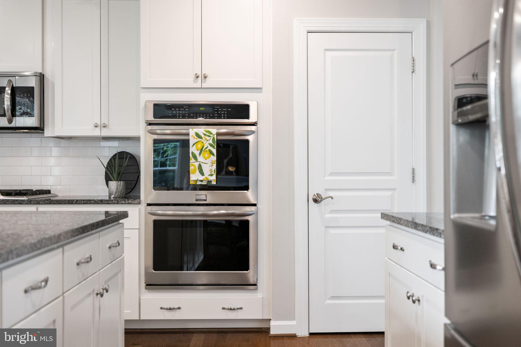 VIENNA WOODS - Residential