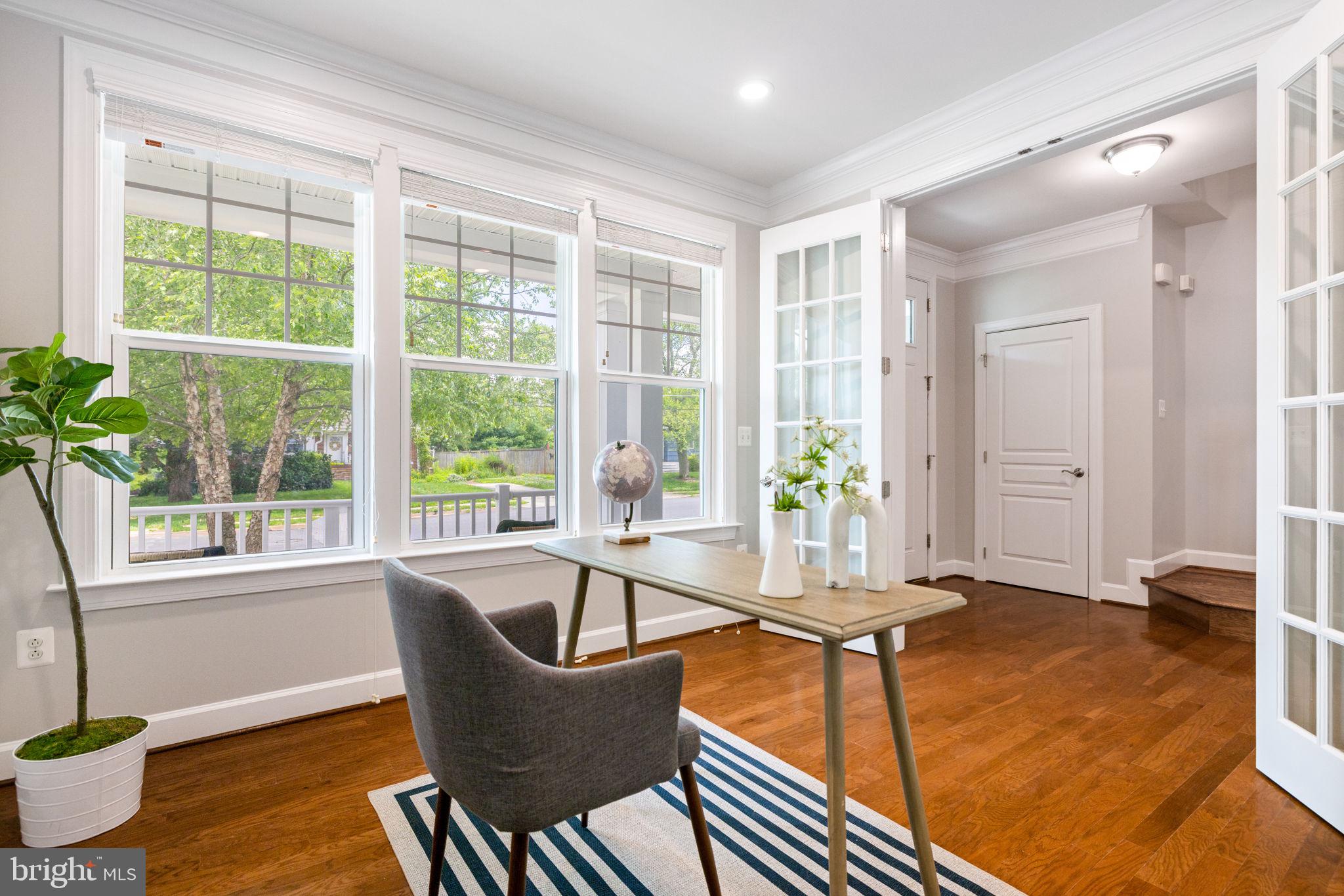 415 YEONAS DRIVE SW