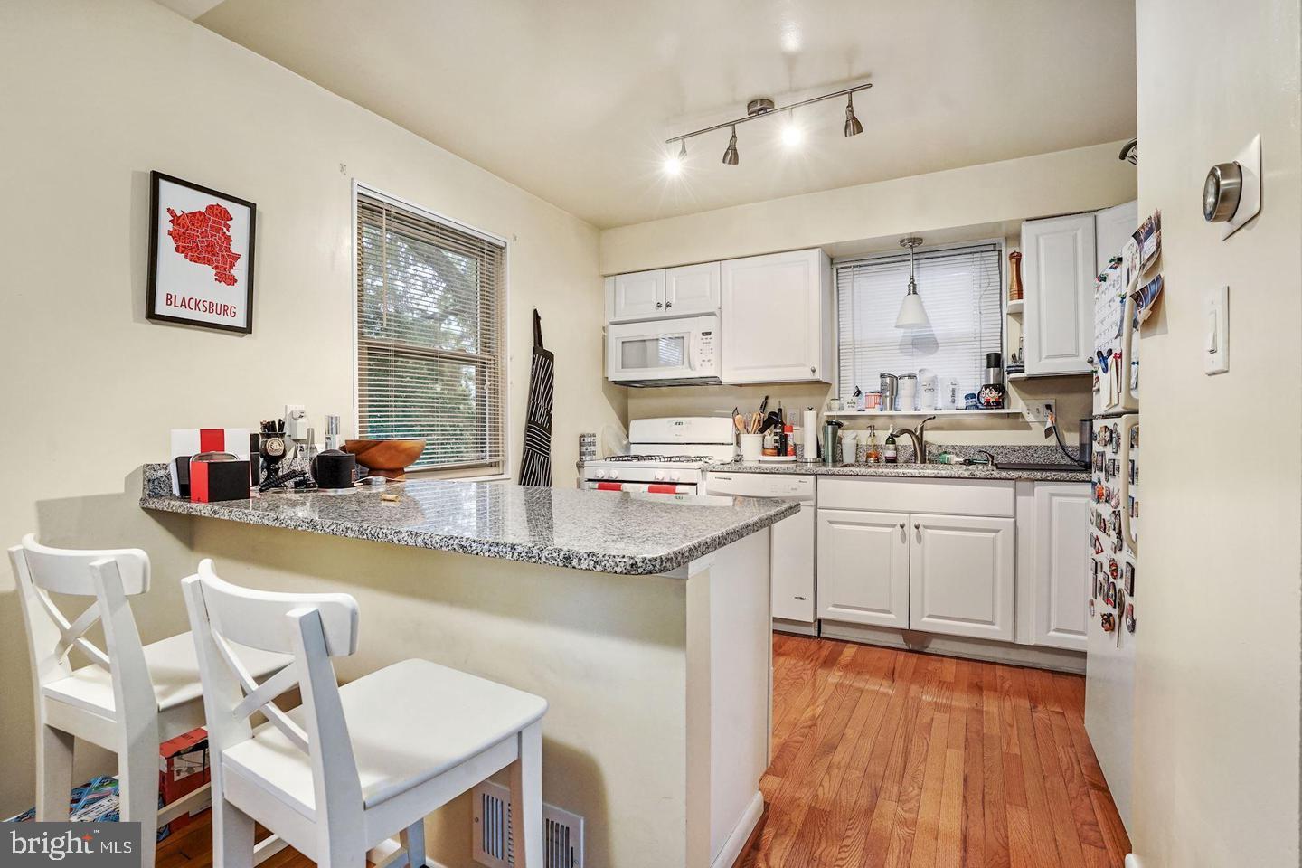 BALLSTON - Residential Lease