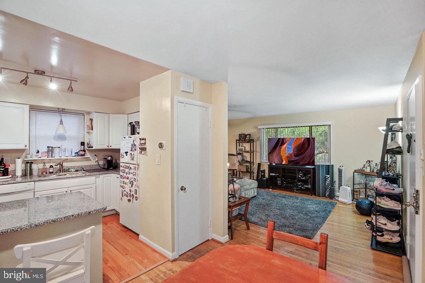 BALLSTON - Residential Lease