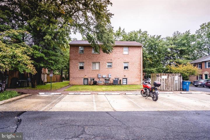 BALLSTON - Residential Lease