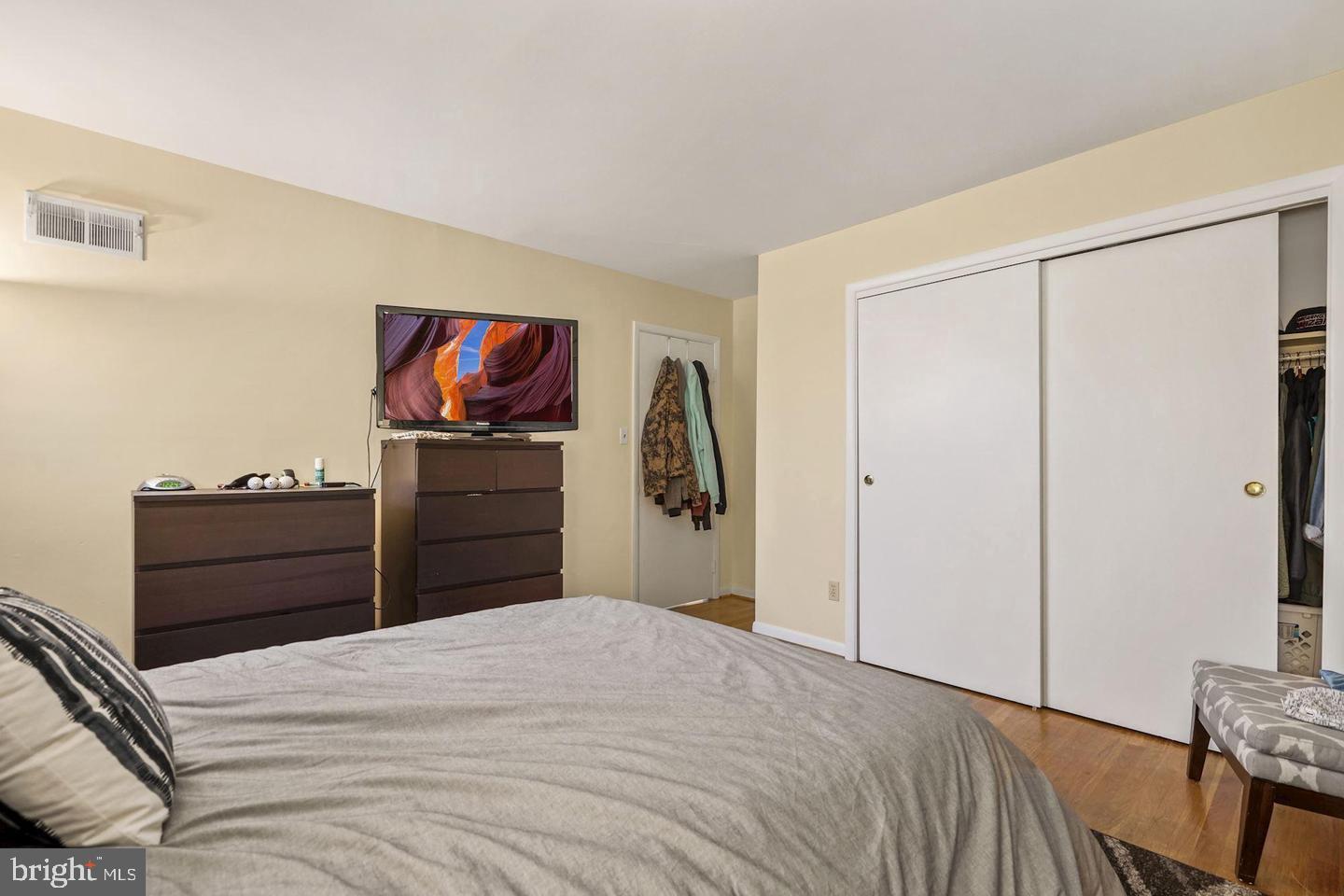 BALLSTON - Residential Lease