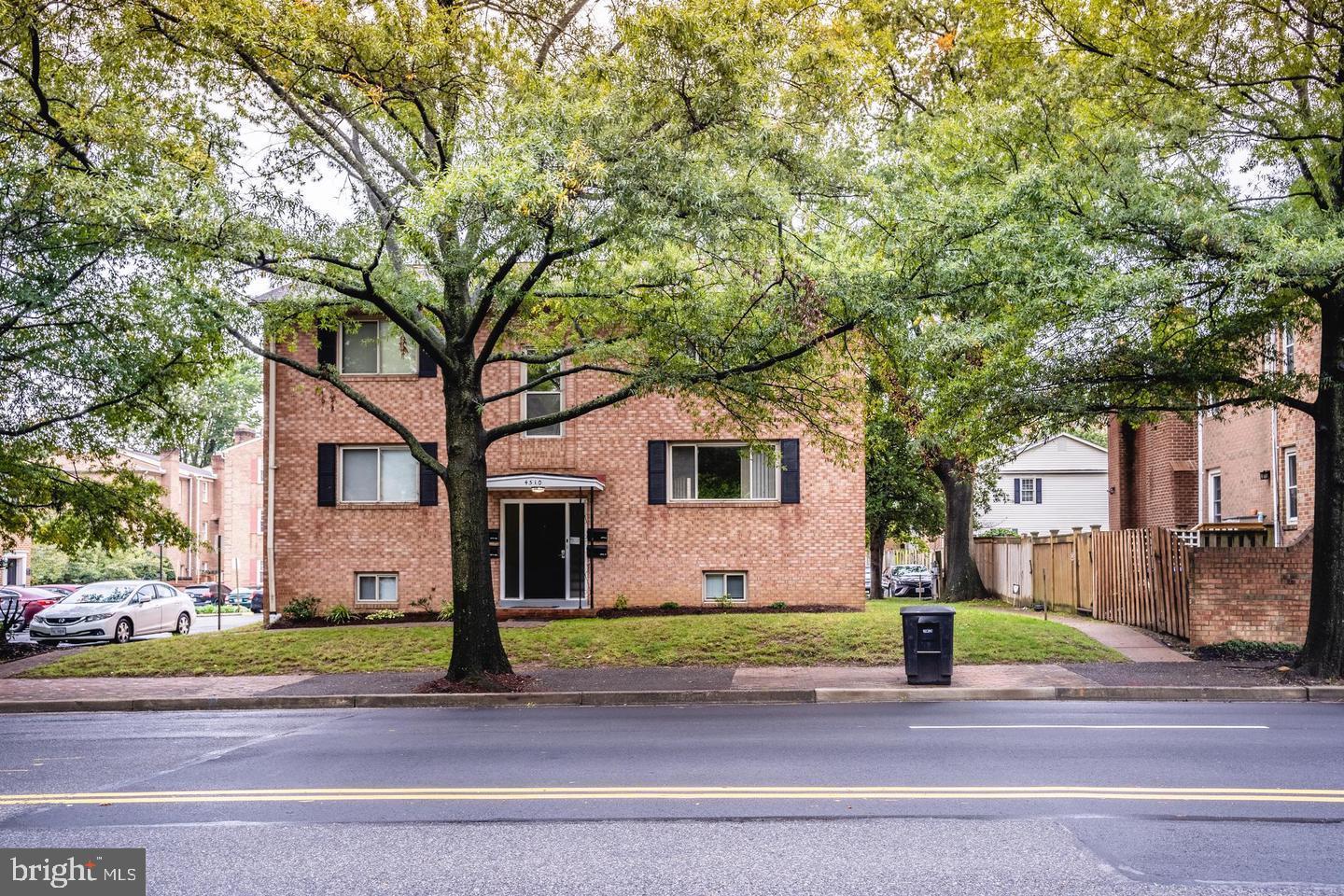 BALLSTON - Residential Lease