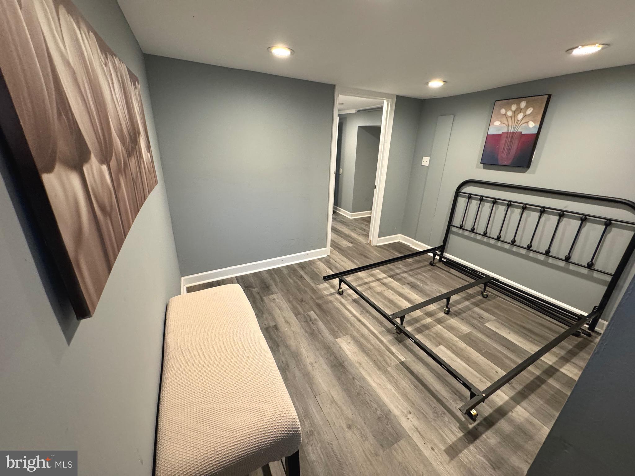 CALVERTON HEIGHTS - Residential Lease