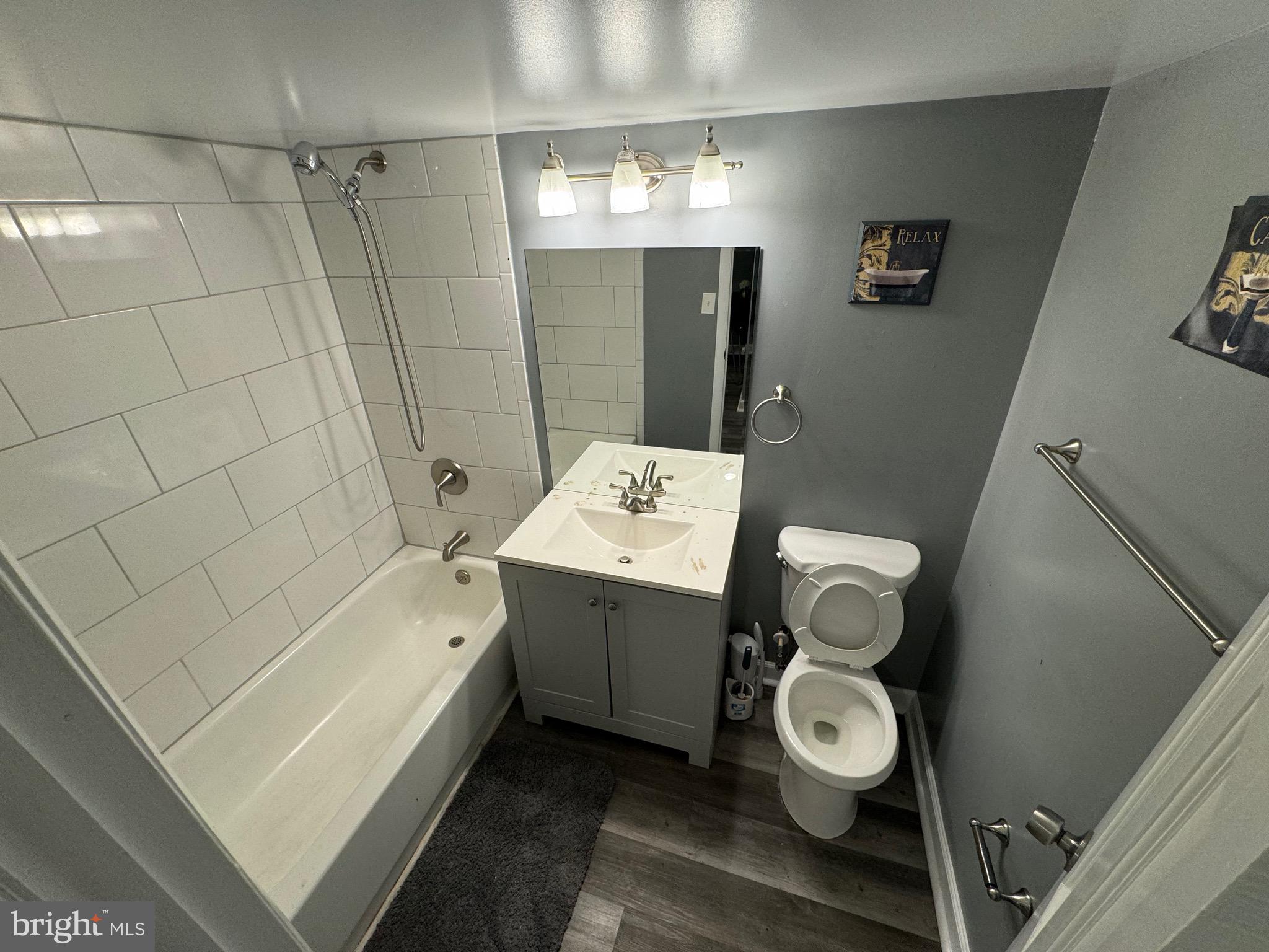 CALVERTON HEIGHTS - Residential Lease