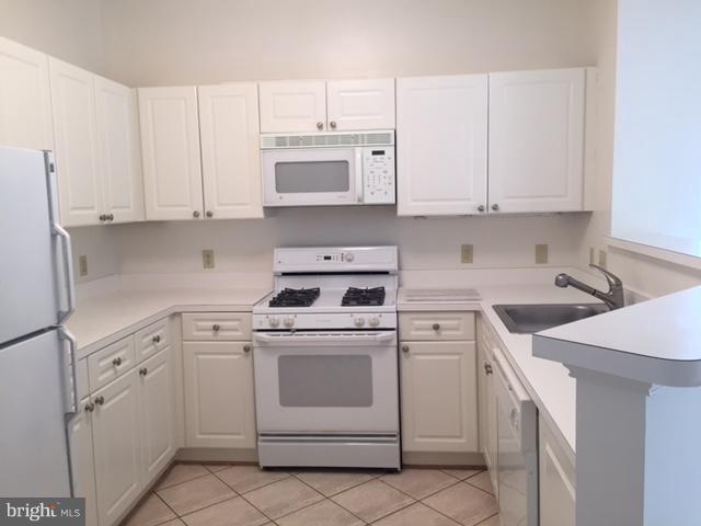 LILLIAN COURT AT TYSONS - Residential Lease