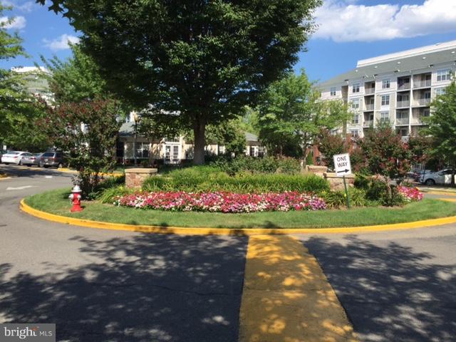 LILLIAN COURT AT TYSONS - Residential Lease