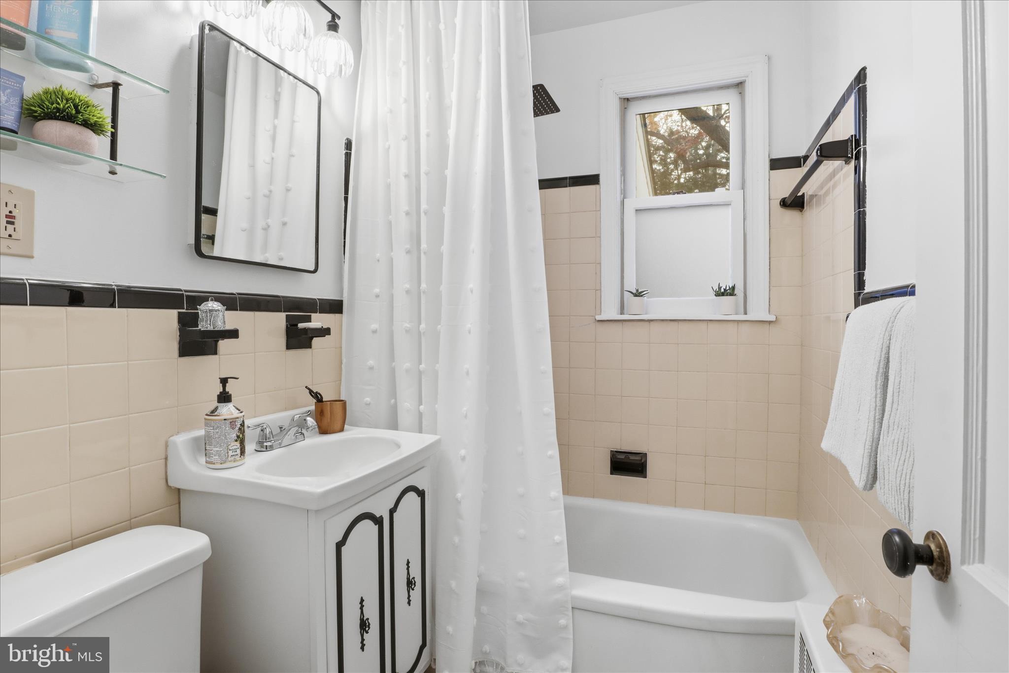 CLAREMONT - Residential Lease